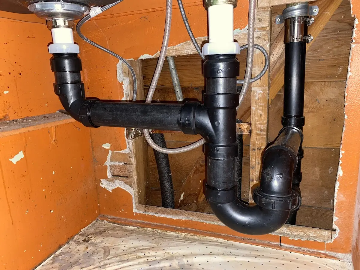 Professional Pipe Bursting equipment and tools on the job in Ellenton